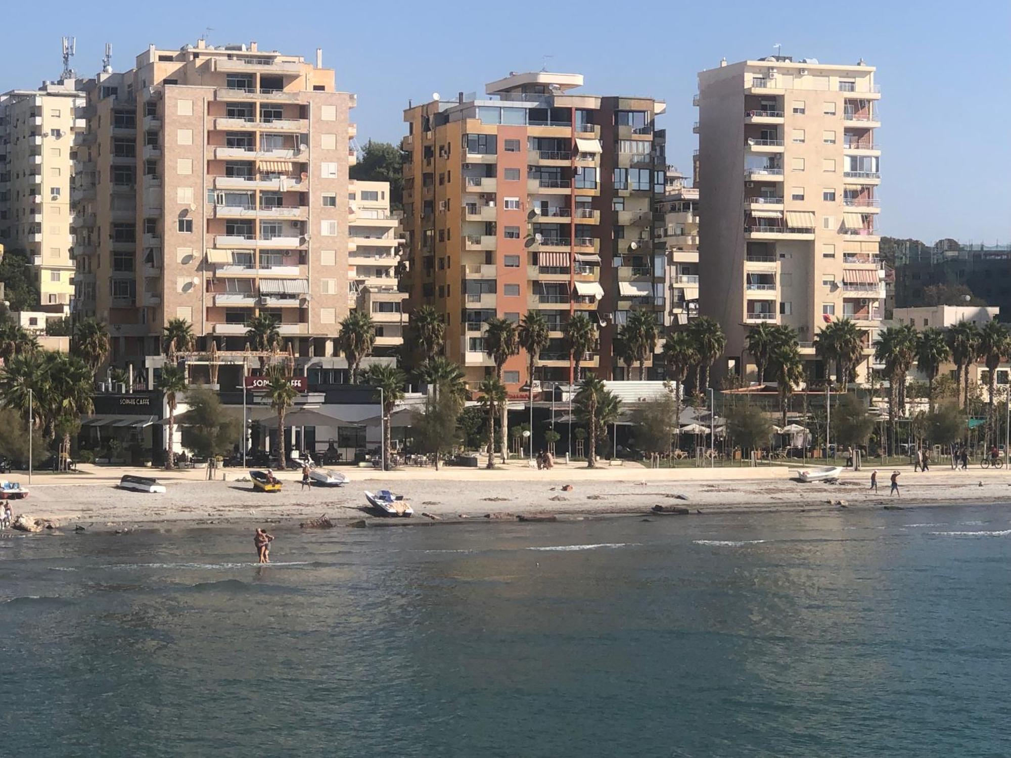 Vollga Four Seasons Apartment Драч Екстериор снимка