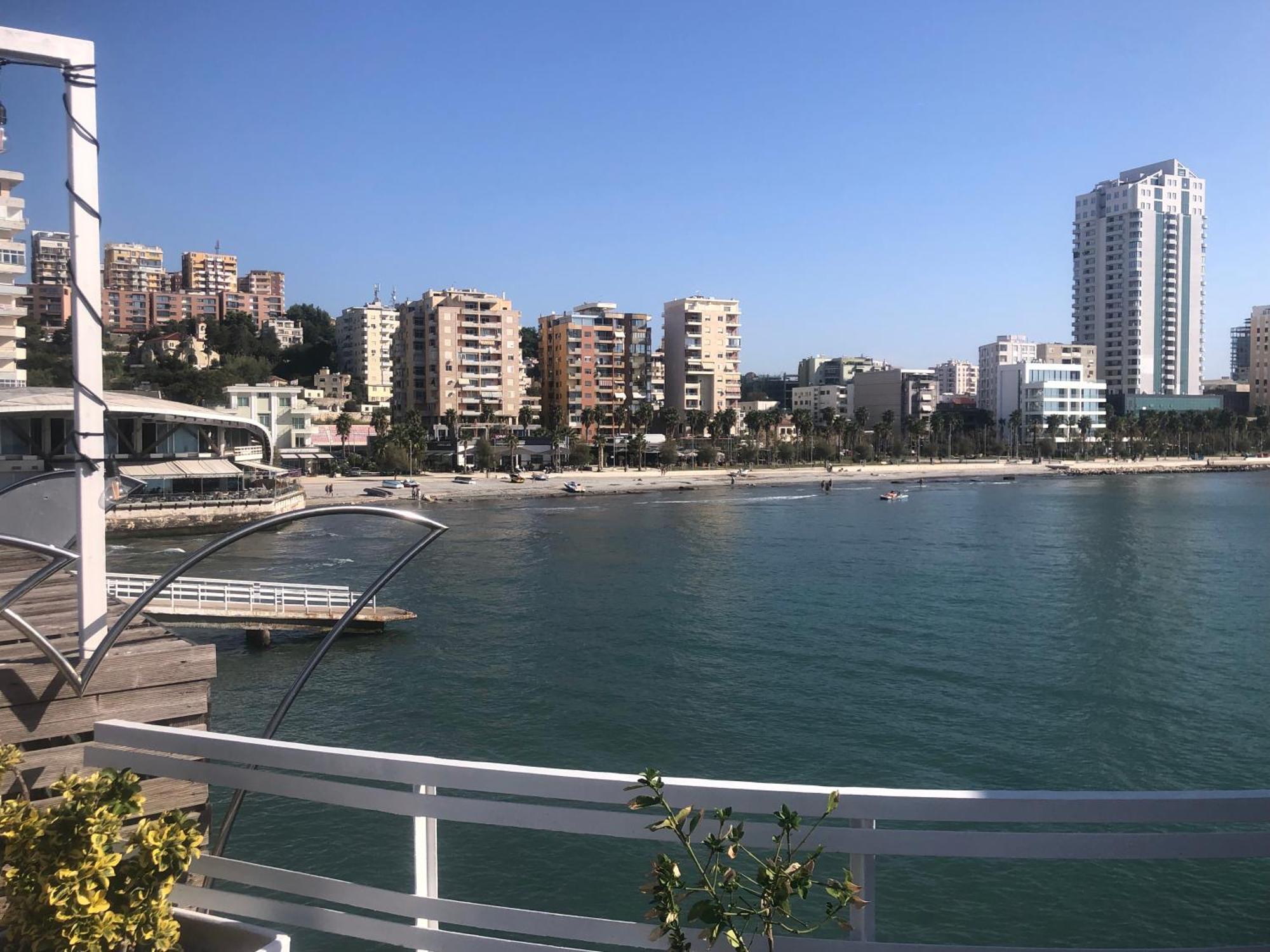 Vollga Four Seasons Apartment Драч Екстериор снимка